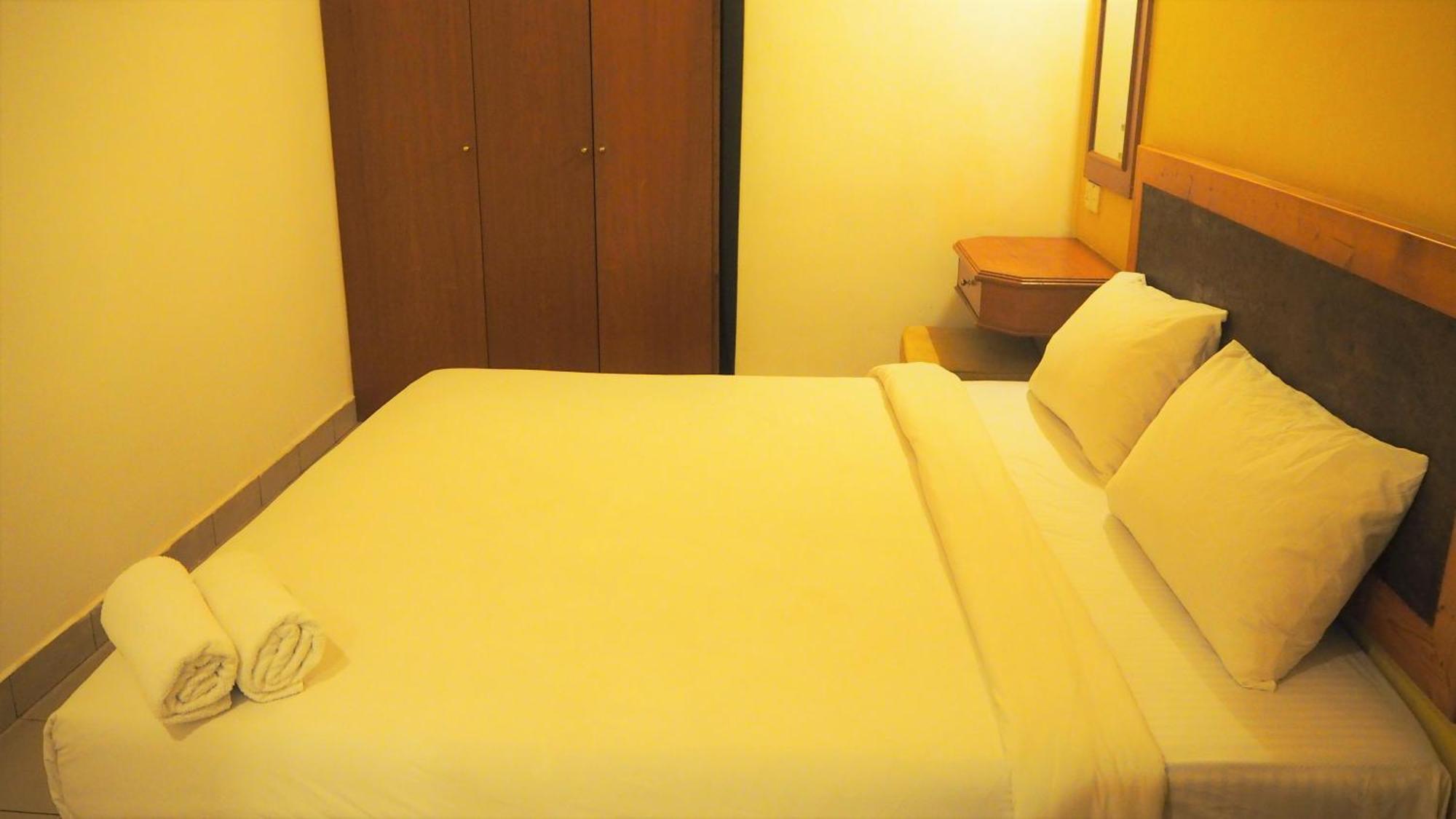 Double Room No window